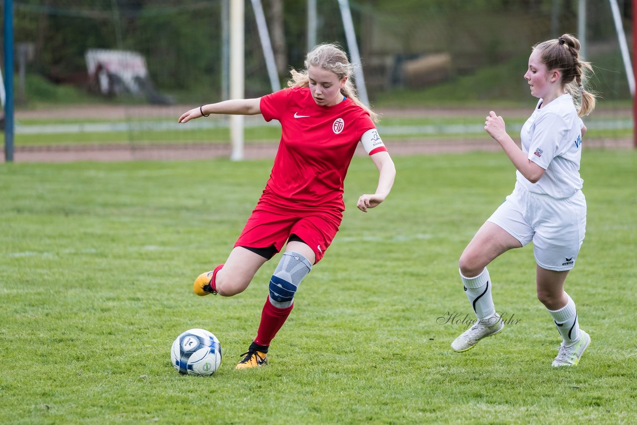 Bild 123 - wBJ VfL Pinneberg - Eimsbuettel : Ergebnis: 6:2